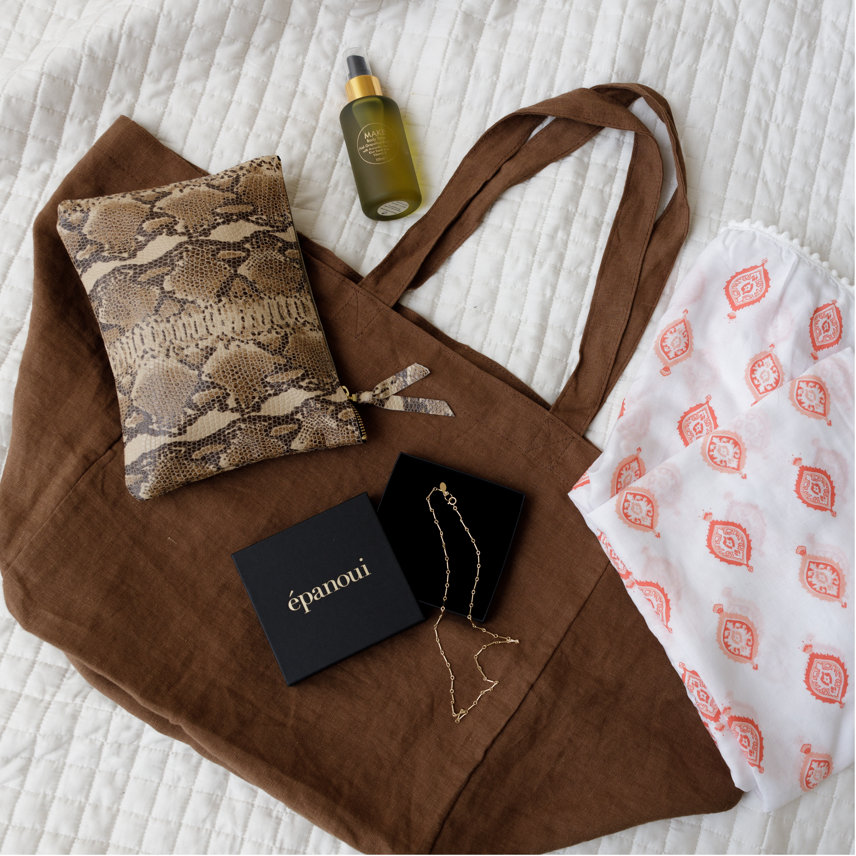 GiftBox-WintersSun_778cbec4-9bcc-4dc4-ba3e-33b913b5129d.png