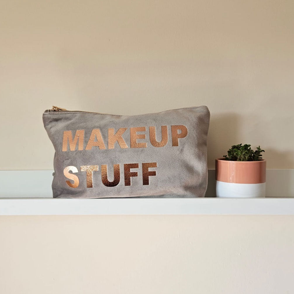 VelvetPouch_Mink_MAKEUPSTUFF.jpg